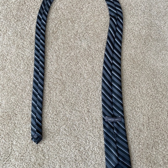Van Heusen Men’s Neck Tie - Picture 5 of 5